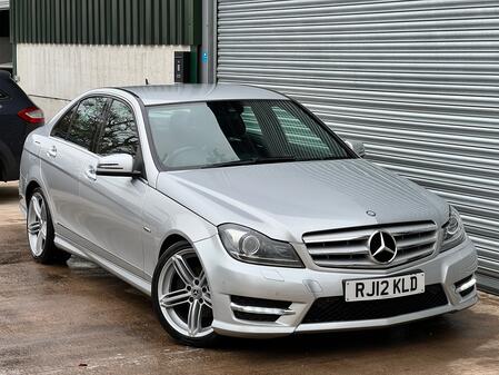 MERCEDES-BENZ C CLASS 1.8 C180 BlueEfficiency Sport